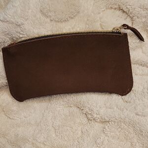 Portland Leather Canoe Zip Pouch